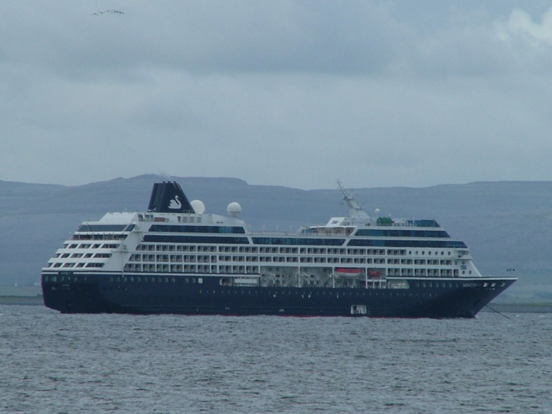 Cruise Liner Minerva II